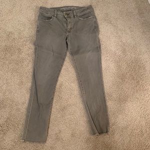 Olive Cropped Jeans!